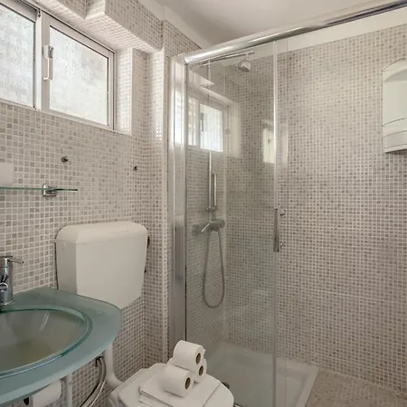 Santana Cosy By Homing Apartment *